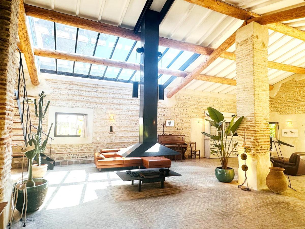 Magnifique Loft - Piscine - Tennis - Babyfoot Nîmes Eksteriør billede