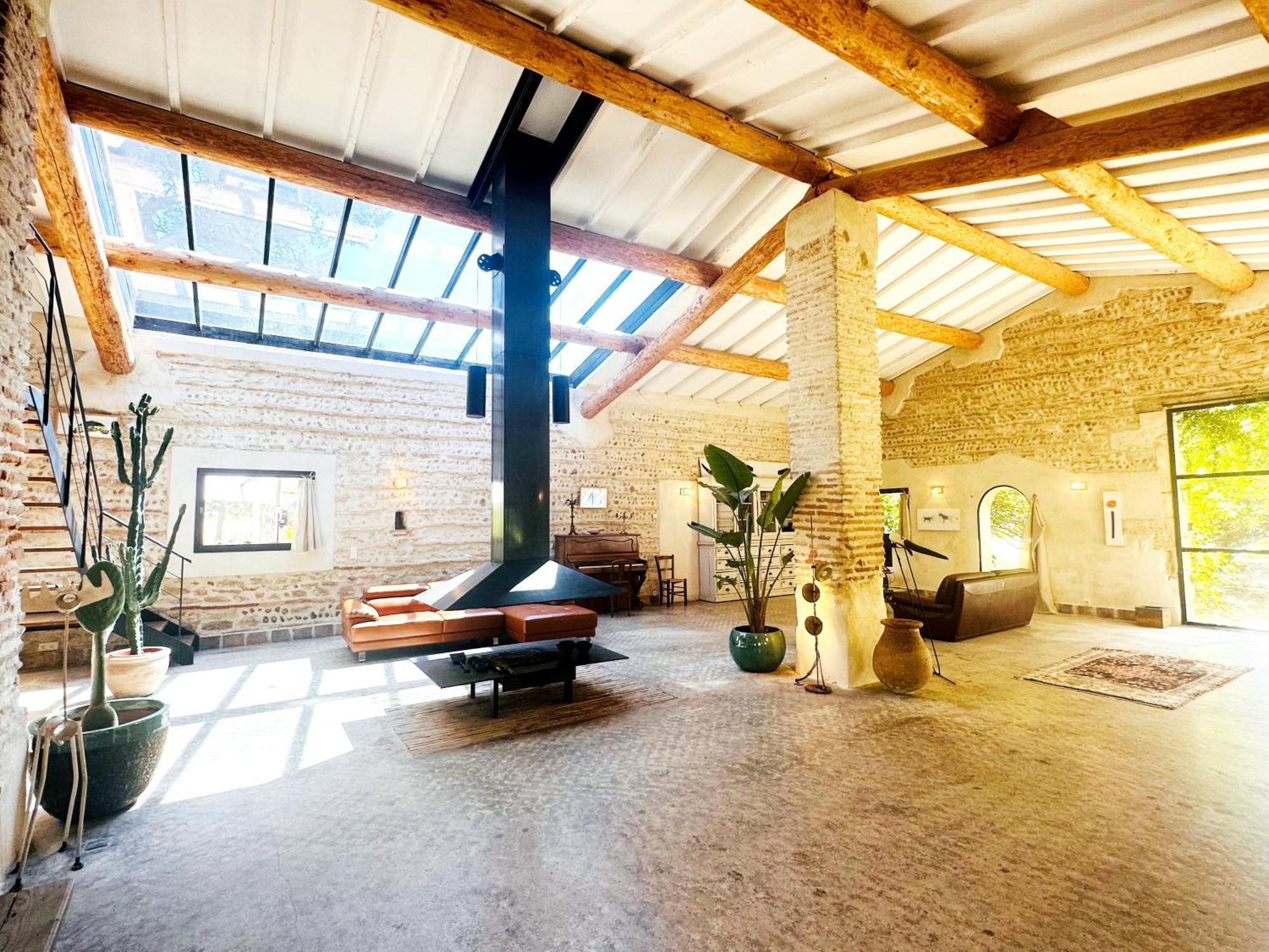 Magnifique Loft - Piscine - Tennis - Babyfoot Nîmes Eksteriør billede